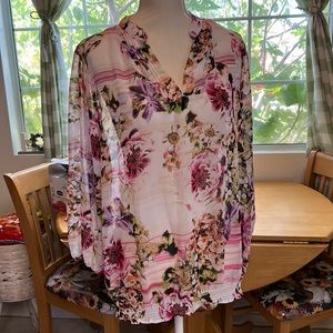 🩷HOST PICK🩷 a.n.a. A New Approach Women Women’s Sheer Pullover Blouse NWOT 1X